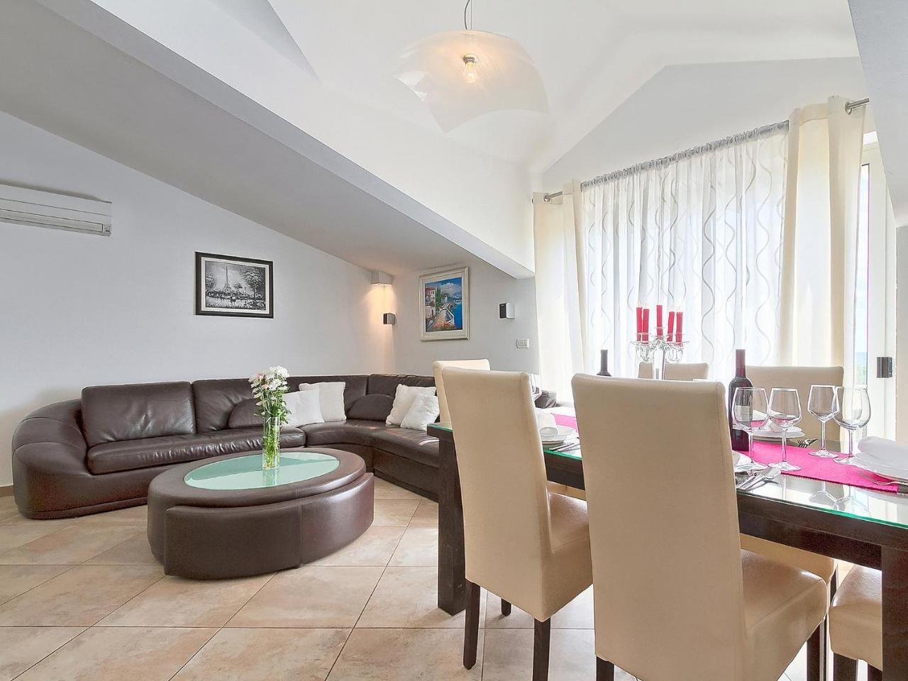 Apartment Noa Pula Buitenkant foto